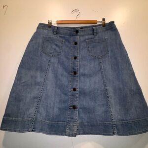 Chaps Denim Button-Front A-Line Mini Skirt | Size 12 | Classic Blue Jean Skirt 💙